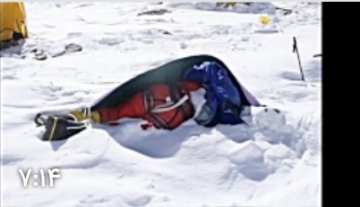 تصاویر دردناک از اجساد کوهنوردان در مسیر صعود به اورست