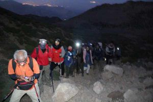 نکاتی برای کوهپیمایی شبانه